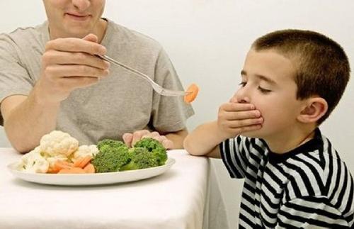 择思达斯：小孩患抽动症是因为什么?