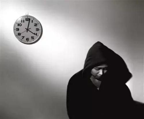 抑郁症特有的10个行为，你中枪了吗?