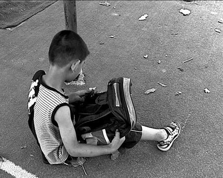 预防孩子自闭症，家长是否忽视了孩子的情商培育