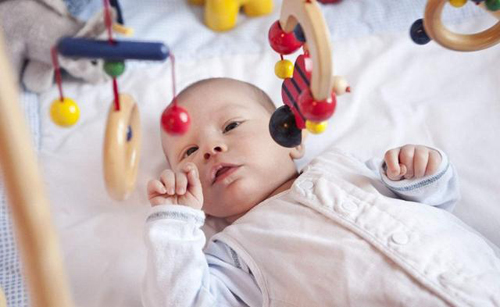 经颅磁治疗仪_小孩发育迟缓是怎么造成的