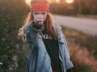 抽动症小孩有哪些异常行为?经颅磁治疗仪治疗好吗?